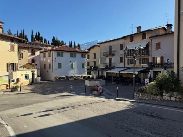 3-Zimmer-Wohnung mit Balkon und Gemeinschaftsgarten in Pieve, Tremosine