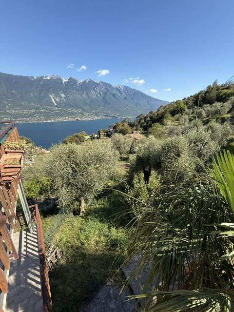 Dolce Vita über dem Gardasee – Ihr Rückzugsort in Tremosine nur 2,5 km von Limone sul Garda